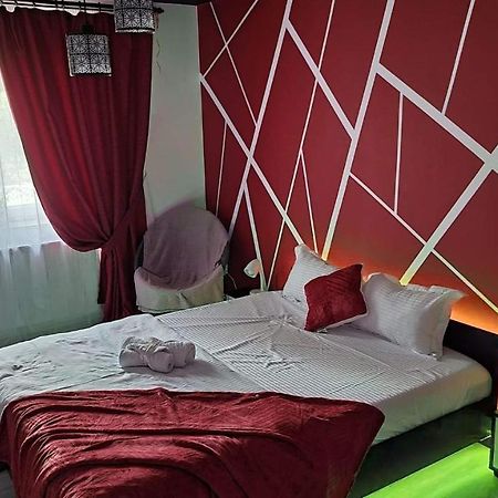 Ferienwohnung Studio Vale Hunedoara Exterior foto